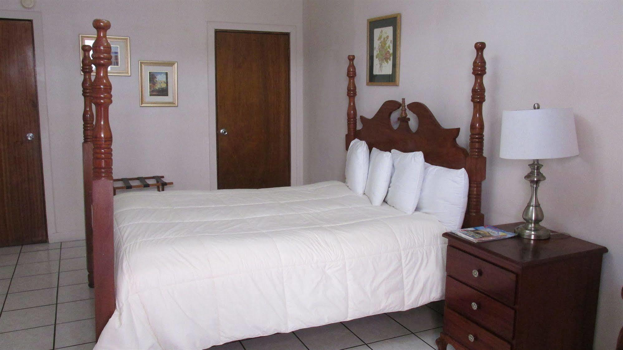 Grand Bahia Ocean View Hotel Cabo Rojo Dış mekan fotoğraf